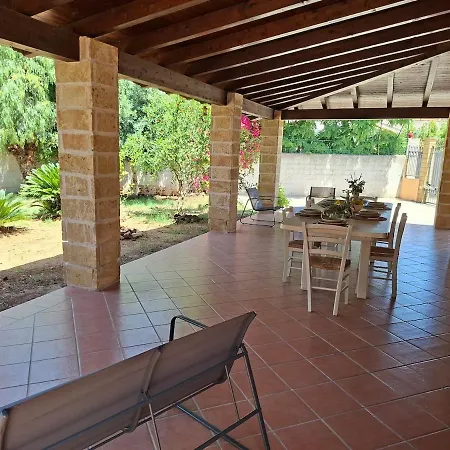 Terracotta Terrasini Centro